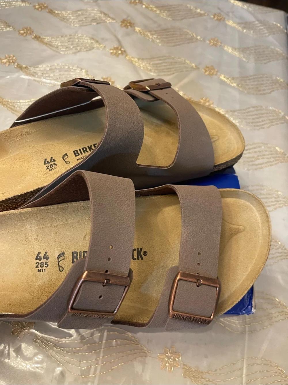 NWB Birkenstock men’s Arizona leather two strap sandals color mocha size 11